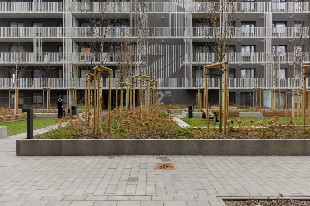 Wola Spacious Flat With Air Conditioning & Balcony By Noclegi Renters Warschau Exterior foto